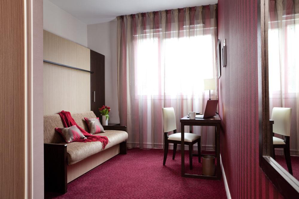 Aparthotel The Originals Kosy - Les Cedres Grenoble